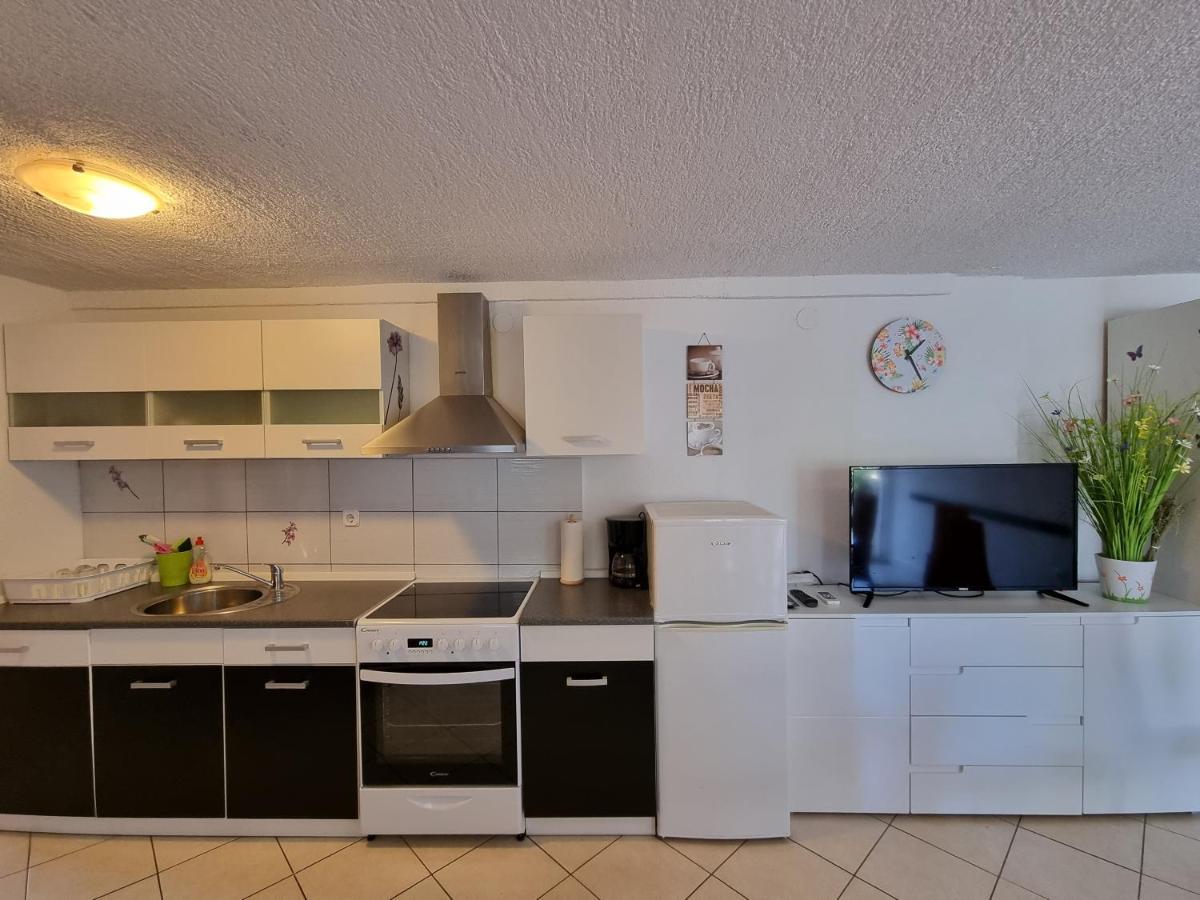 Apartment Deni Skrbcici Экстерьер фото